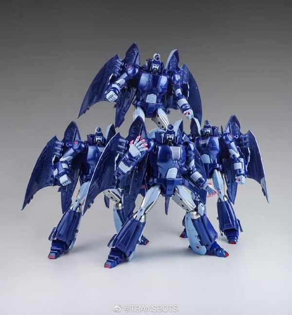 X Transbots MX 2T Series Unofficial Scourge  (15 of 16)